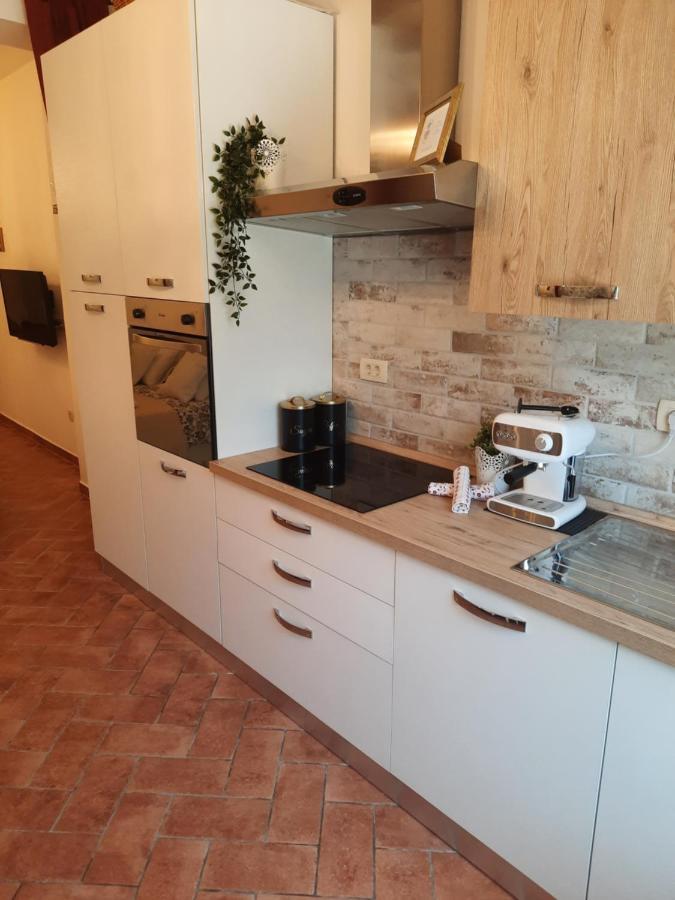 ראב Old Town Rab Studio Apartment מראה חיצוני תמונה